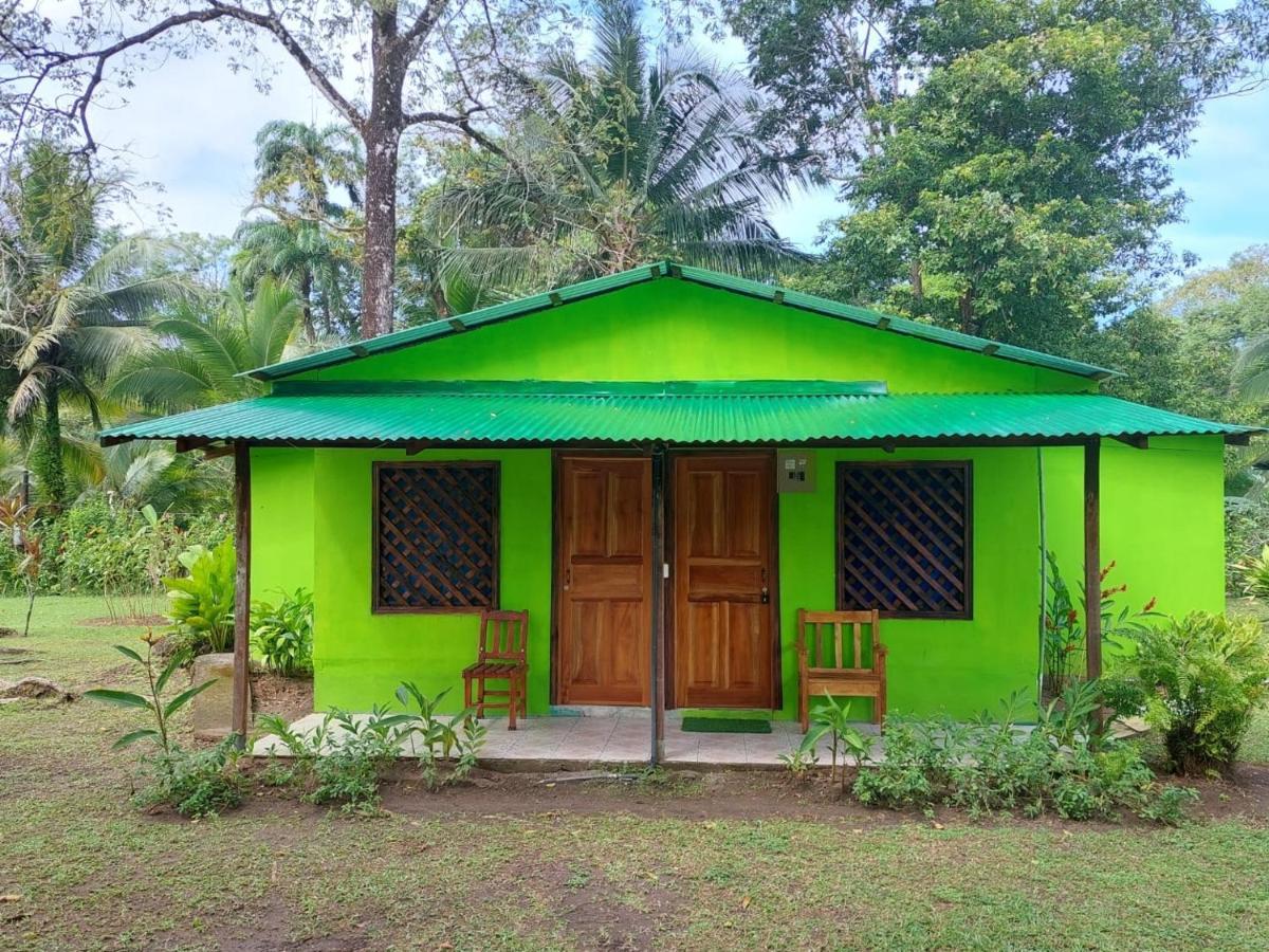 All Rankins Eco-Lodge Tortuguero Luaran gambar